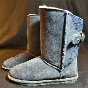 Bearpaw women's Boots Suede Leather Size 7